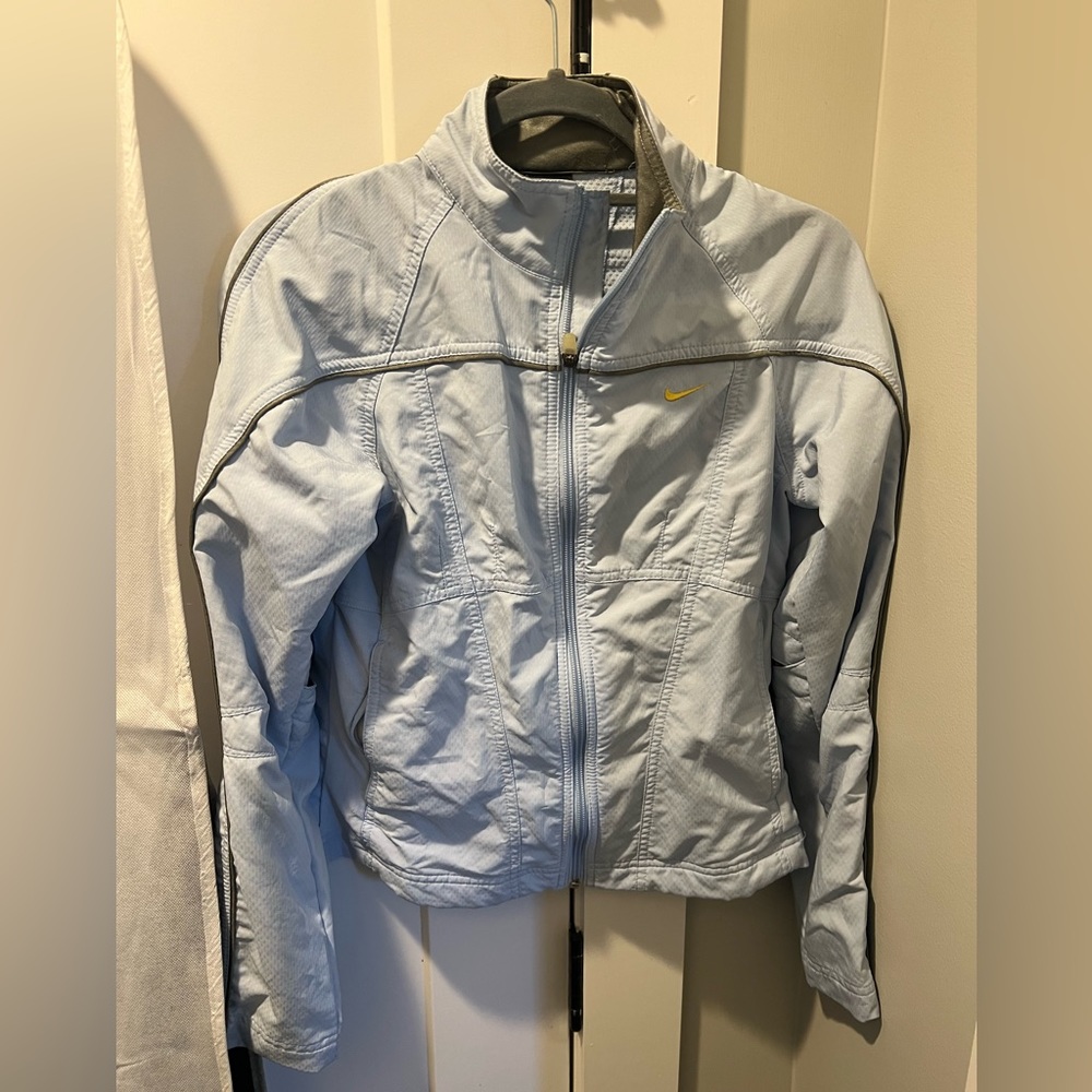 Nike Women’s SphereDry Jacket Sz Small Blue - rare